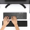 Imagen de Descansa munecas para teclado 44.5 x 10 cm, antiderrapante, memory foam
