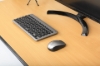 Imagen de Teclado y Mouse Optico Inalambrico Negro & Plata Mini Combo