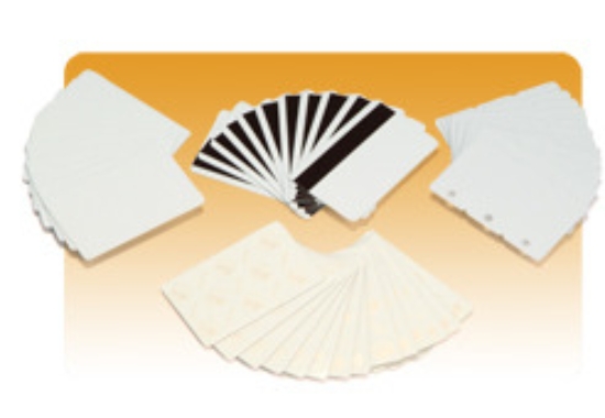 Imagen de ZEBRACARD, CONSUMABLES, YELLOW PREMIER COLOR PVC CR-80 30 MIL CARD, 500 CARDS PER BOX, PRICED PER BOX