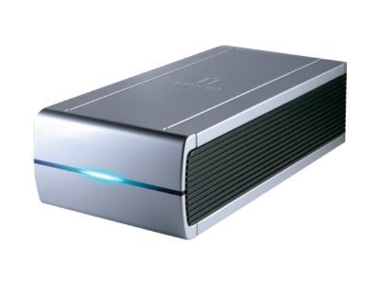 Imagen de Iomega Desktop Hard Drive Value Silver Series - Disco duro - 640 GB - externo (sobremesa) - USB 2.0 - 7200 rpm - búfer: 8 MB